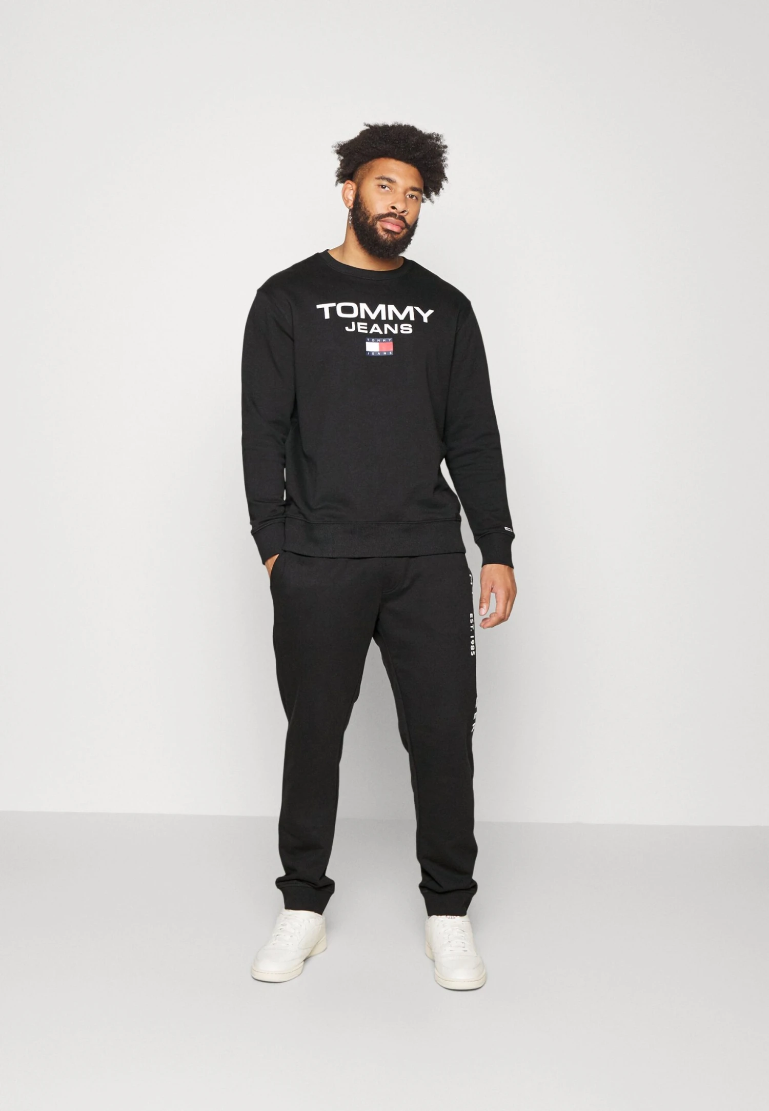 Tjm Entry Crew - Sudadera - Black 2 Tjm Entry Crew - Sudadera - Black - Imagen 2