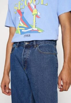 Obey Clothing Hardwork - Vaqueros Rectos - Stone Wash Indigo -Blends Moda Tienda 0d301386bf6f477ab3f62fe67c399ddf