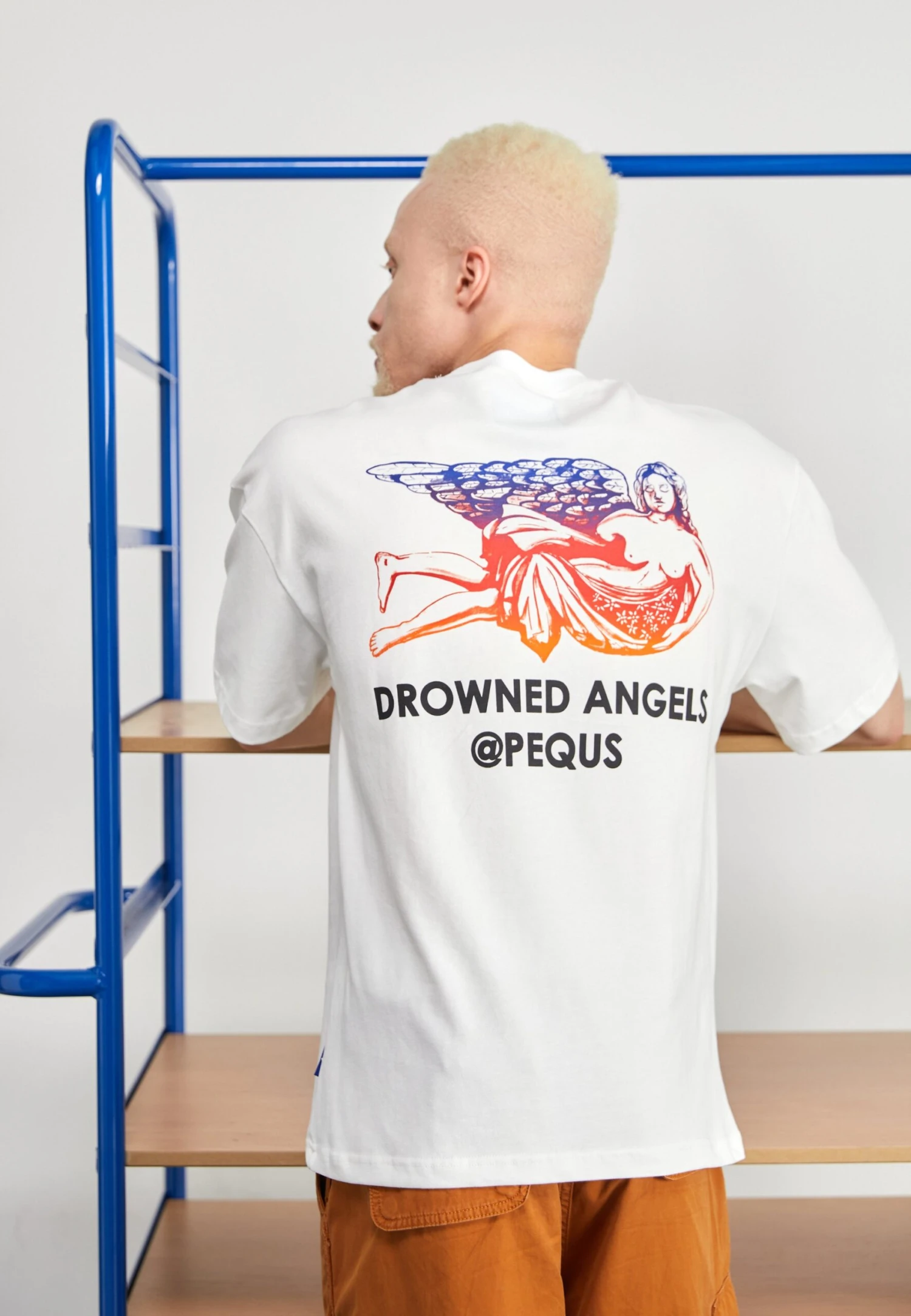 Pequs Graphic Unisex- Camiseta Estampada - White 1 Pequs Graphic Unisex- Camiseta Estampada - White