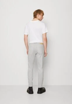 Hollister Co. Overdye - Vaqueros Slim Fit - Light Grey -Blends Moda Tienda 199f326ce54b4d03b914564dbc1349d2