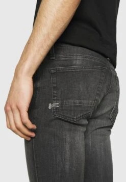 Denham Bolt - Vaqueros Pitillo - Black -Blends Moda Tienda 1e66ff34a884418899a486c8b0e0eecf