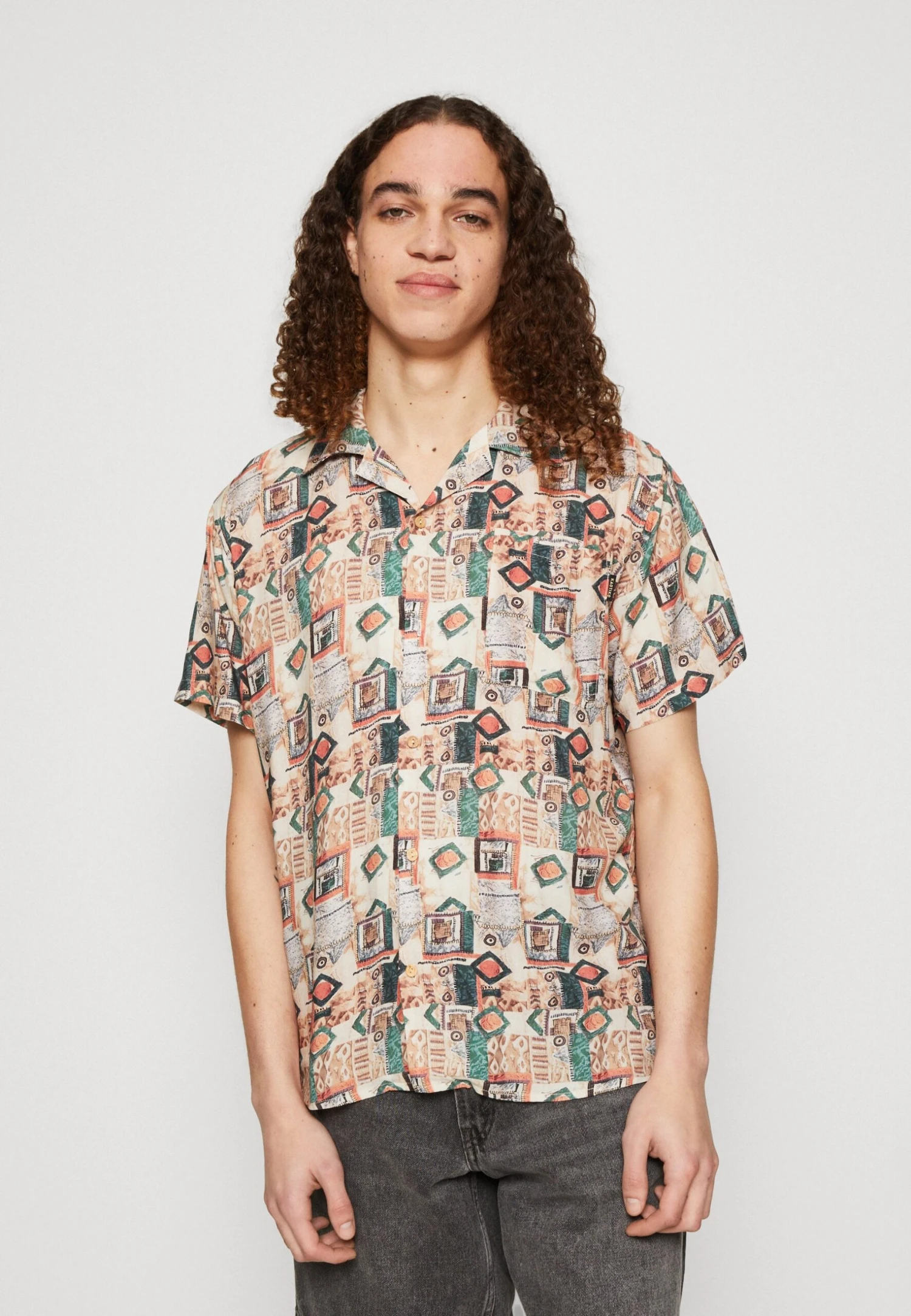 Kaotiko Shirt Alejandria Unisex - Camisa - Beige 1 Kaotiko Shirt Alejandria Unisex - Camisa - Beige