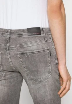 Antony Morato Ozzy Power Stretch - Vaqueros Tapered - Nero -Blends Moda Tienda 3034a648dd2c4ea5a7f786a1cd380d8c