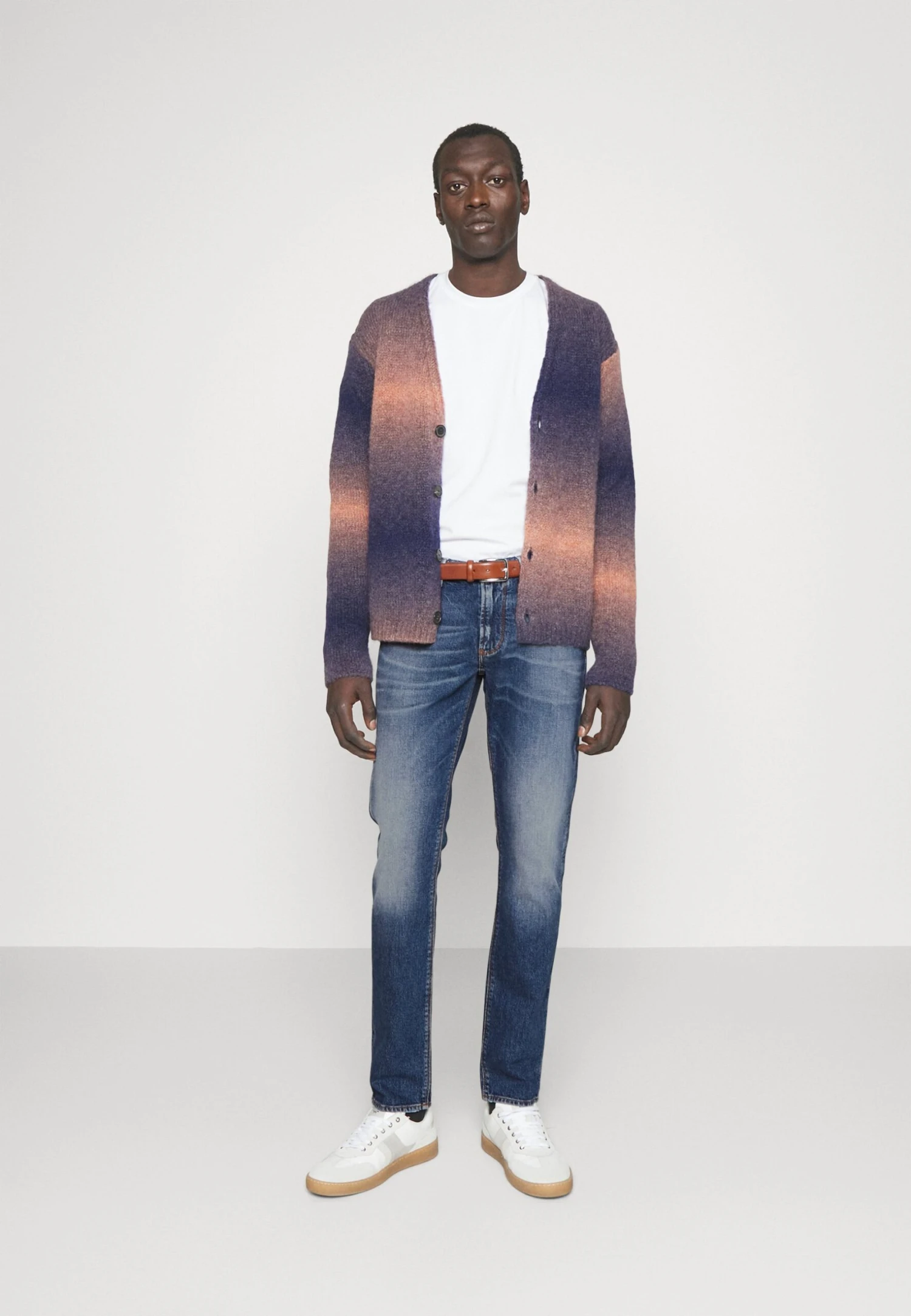 Emporio Armani Vaqueros Slim Fit - Denim Blue 2 Emporio Armani Vaqueros Slim Fit - Denim Blue - Imagen 2