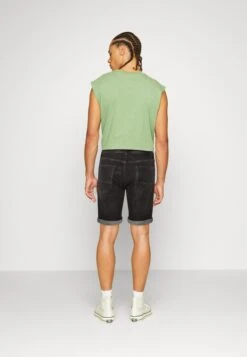 Jack & Jones Jjirick - Shorts Vaqueros - Black Denim -Blends Moda Tienda 37c67ec566b64ddf995b6faaaf0d9d3b