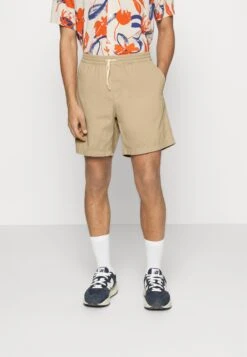 Pier One Shorts - Tan