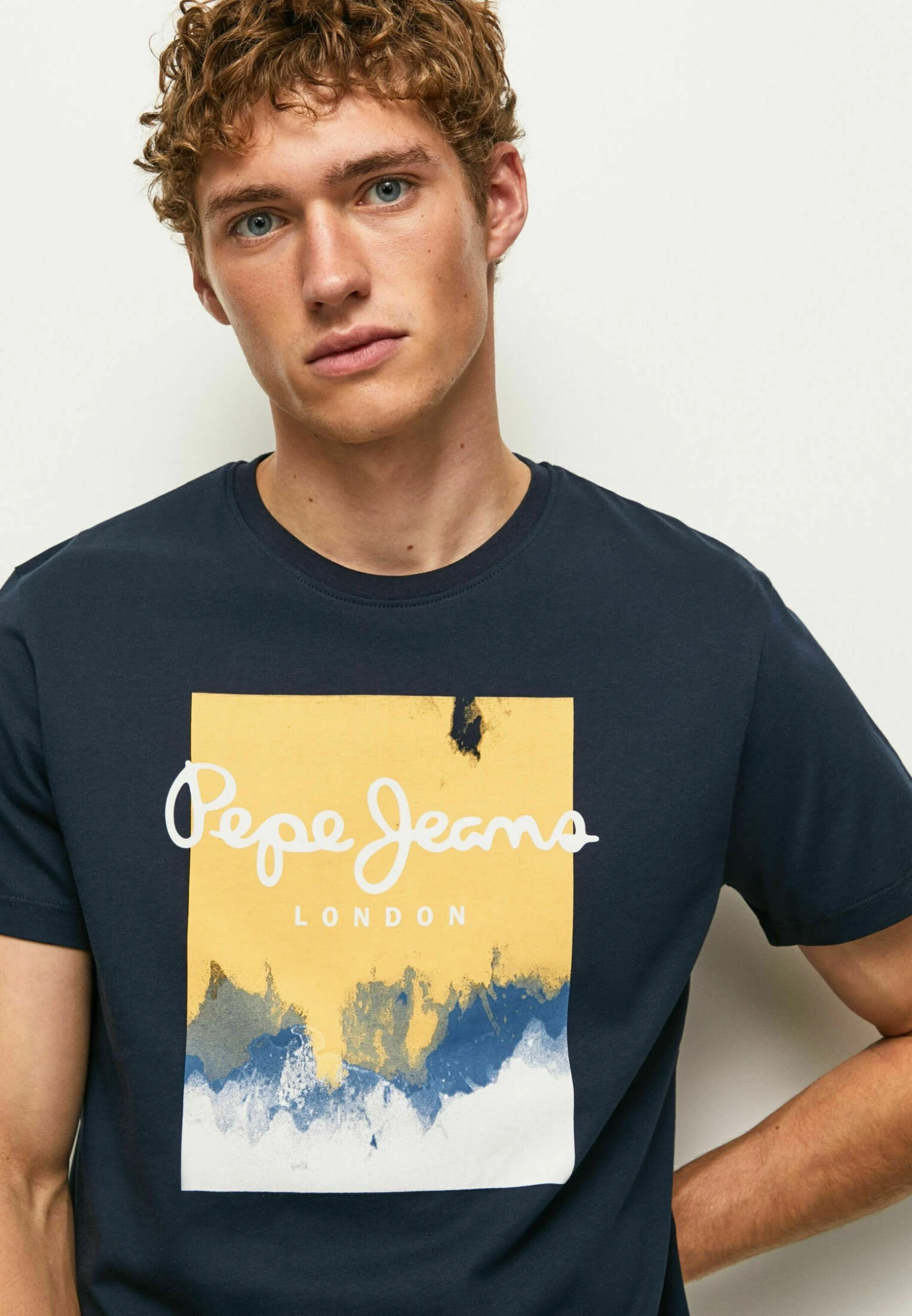 Pepe Jeans Roslyn - Camiseta Estampada - Dulwich 4 Pepe Jeans Roslyn - Camiseta Estampada - Dulwich - Imagen 4