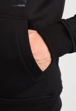 Mister Tee The World - Jersey Con Capucha - Black -Blends Moda Tienda 50b3620e8a5240989d1e7cb28e72cc9d