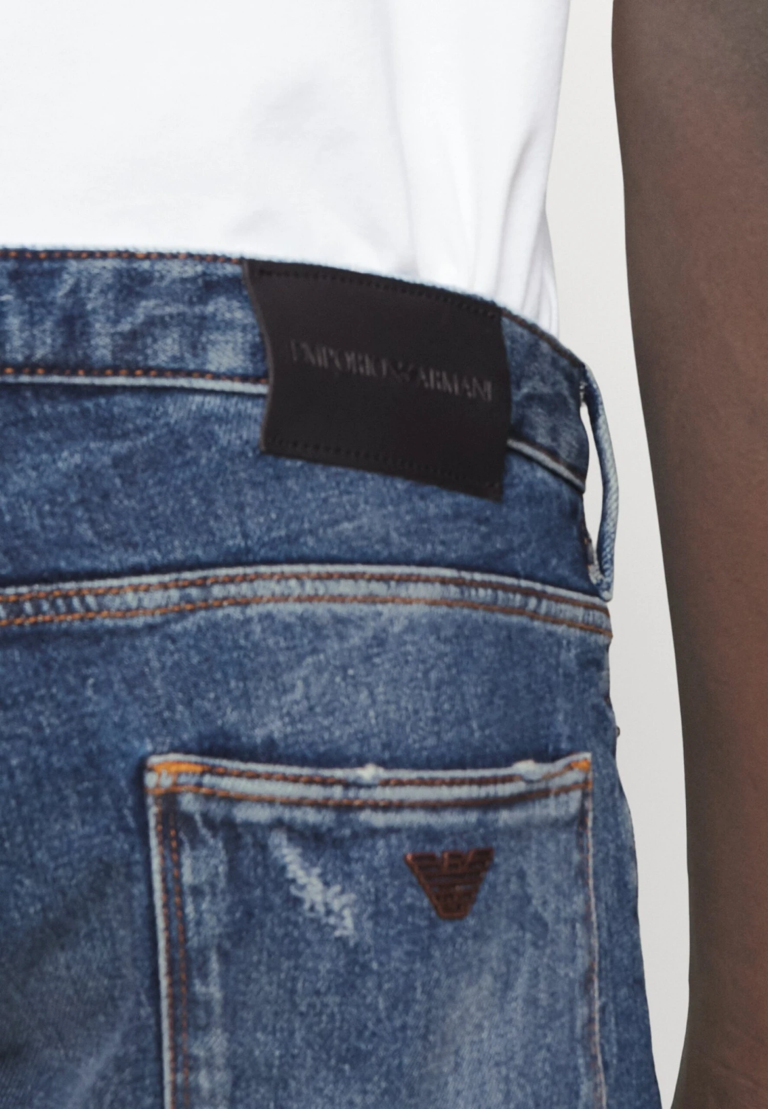 Emporio Armani Vaqueros Slim Fit - Denim Blue 5 Emporio Armani Vaqueros Slim Fit - Denim Blue - Imagen 5