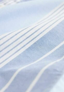 Next Short Sleeve Stripe Oxford Standard - Camisa - Blue White -Blends Moda Tienda 7110695187ea410bb4ab39496798acdb