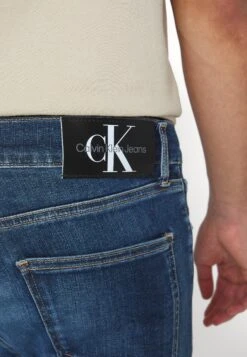 Calvin Klein Jeans Super Skinny - Vaqueros Pitillo - Denim Dark -Blends Moda Tienda 77b1ce59a020445883d4a9a9fe3cedce