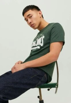 Jack & Jones Logo - Camiseta Estampada - Mountain View -Blends Moda Tienda 85bae6872239423484bb4330ab8167ca