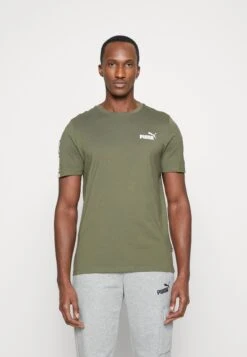 Puma Ess Tape Camo - Camiseta Estampada - Green Moss