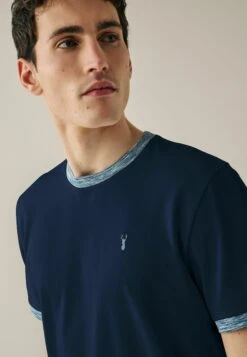 Next Tipped Stag Standard - Camiseta Básica - Navy Blue -Blends Moda Tienda a1a79b53669a4440a39a9c7a2a718e73