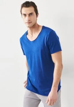 Camiseta Básica - Light Navy Blue