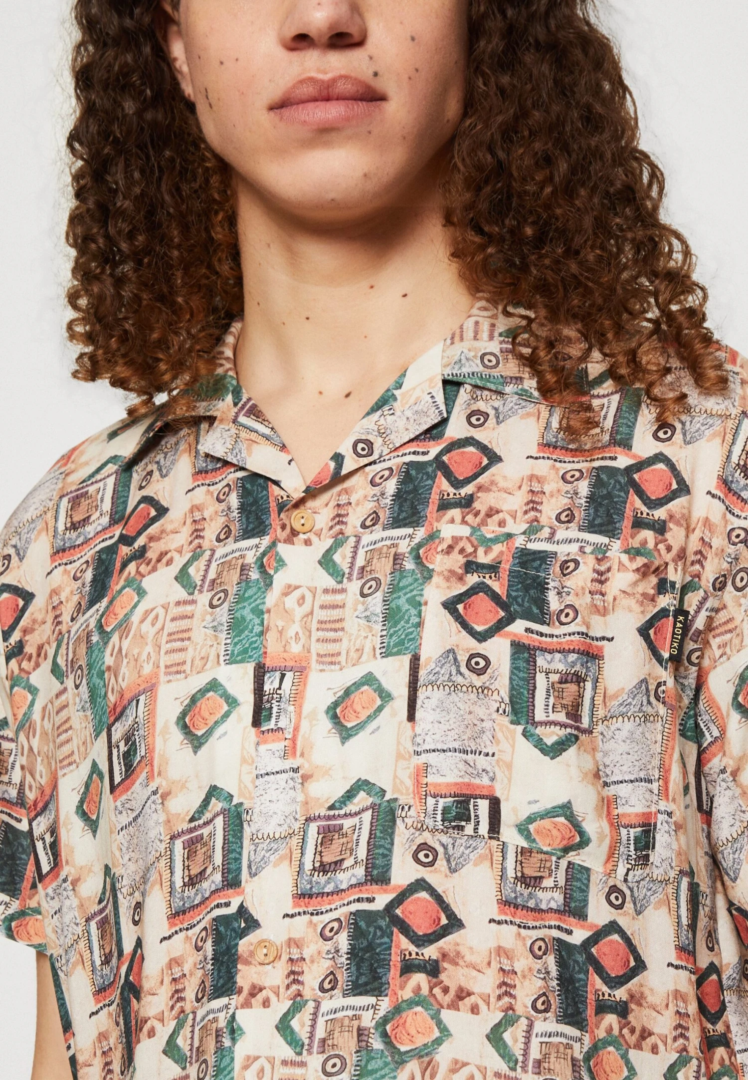 Kaotiko Shirt Alejandria Unisex - Camisa - Beige 6 Kaotiko Shirt Alejandria Unisex - Camisa - Beige - Imagen 6