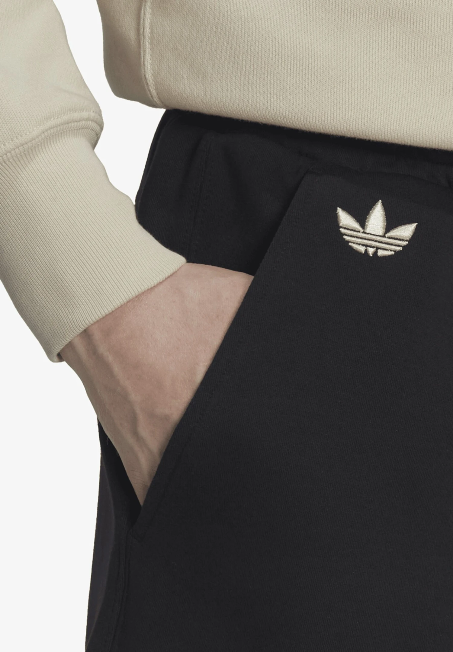 Adidas Originals New C - Shorts - Black 5 Adidas Originals New C - Shorts - Black - Imagen 5