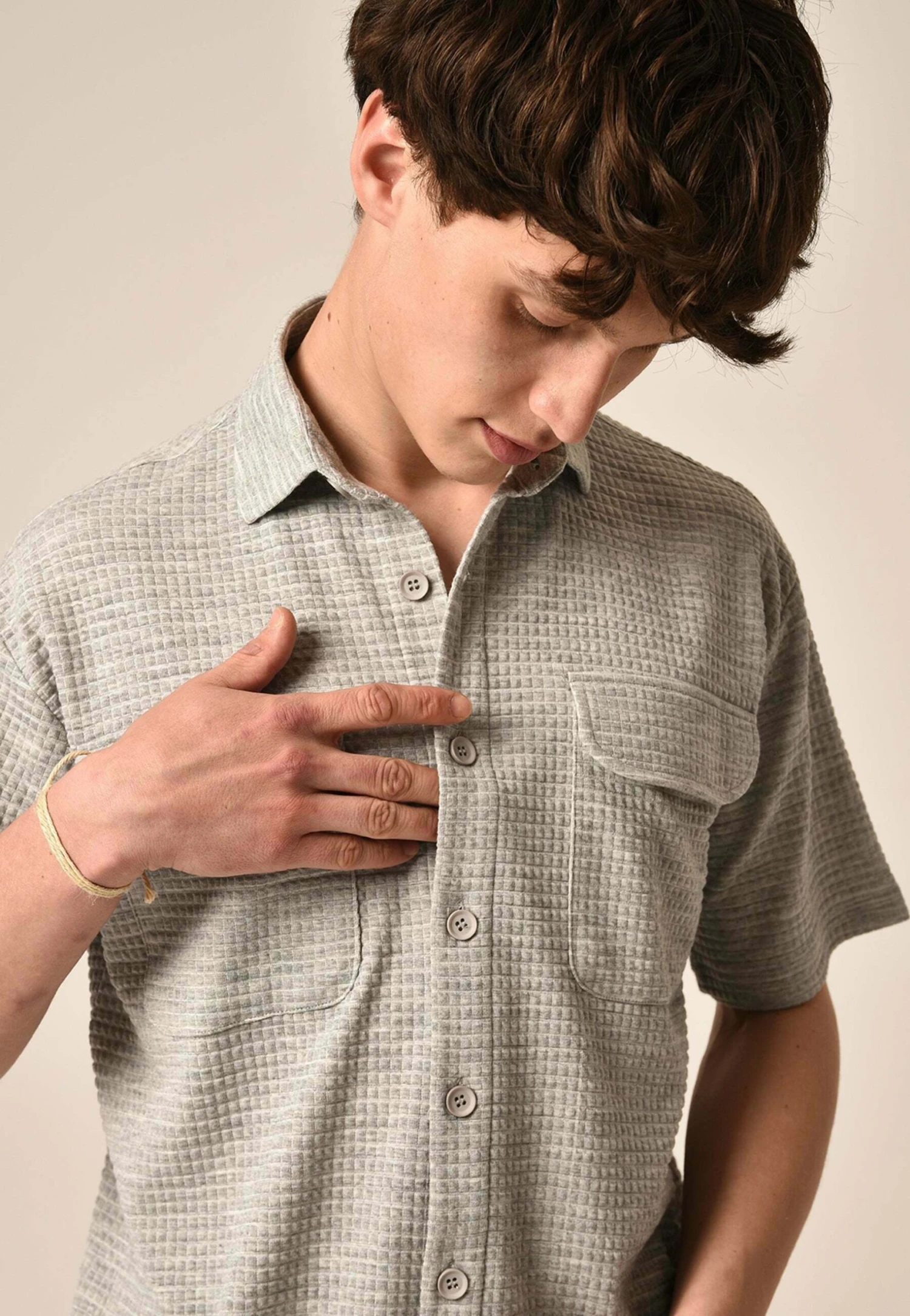 Short Sleeve- Camisa - Grey 5 Short Sleeve- Camisa - Grey - Imagen 5