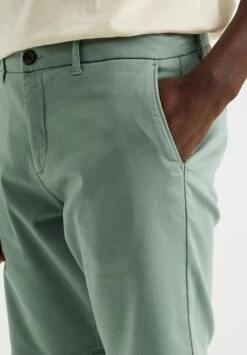 WE FASHION Jog Chino - Shorts - Green -Blends Moda Tienda c6fb86d8afe6443b8436ac7c2fba9c22