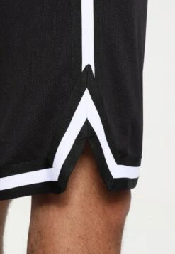 URBAN CLASSICS Shorts - Black/Black/White -Blends Moda Tienda d23f81e029e54e34b8bcebba83d1ca57
