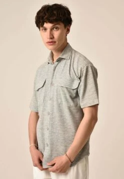 Short Sleeve- Camisa - Grey 10 Short Sleeve- Camisa - Grey -Blends Moda Tienda d2e2507c3d0c41cdabab3fab720de57f