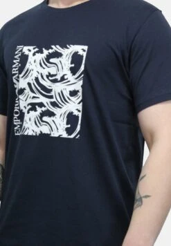 Emporio Armani Camiseta Estampada - Blu -Blends Moda Tienda d330e9db391348308aaeaca14368bb98