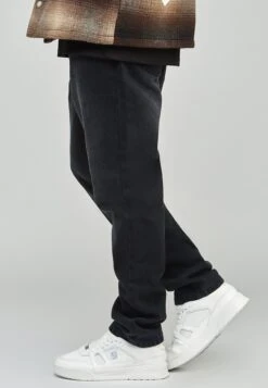 SikSilk Straight Leg - Vaqueros Boyfriend - Black 8 SikSilk Straight Leg - Vaqueros Boyfriend - Black -Blends Moda Tienda db78f020a65a4ae2b2ac49e3aeb414e8