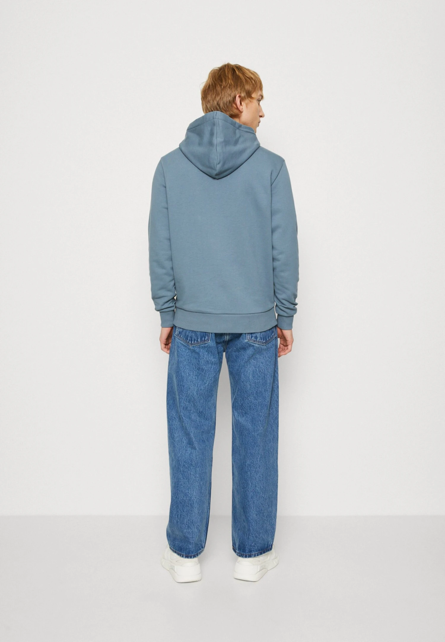 Calvin Klein Box Striped Logo Hoodie - Jersey Con Capucha - Grey Tar 3 Calvin Klein Box Striped Logo Hoodie - Jersey Con Capucha - Grey Tar - Imagen 3