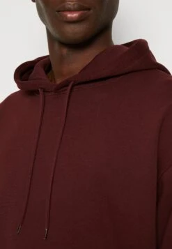 WEEKDAY Oversized Hoodie - Jersey Con Capucha - Dark Red -Blends Moda Tienda df08f77b36e34f59a7456093593996aa