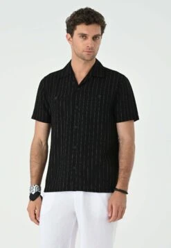 Short Sleeve- Camisa - Black