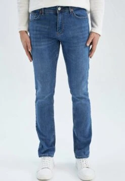 DeFacto Pedro - Vaqueros Slim Fit - Blue