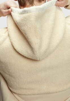 ESPRIT Sudadera Con Cremallera - Cream Beige -Blends Moda Tienda f1cc351c48244496b03029a4bdfe3f0c