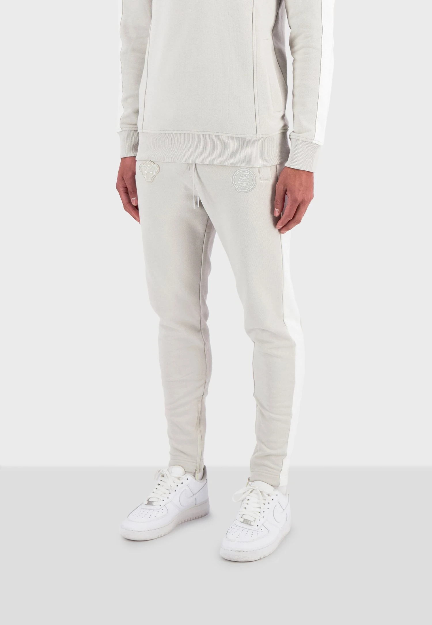 Atp - Pantalones Deportivos - Light Grey 1 Atp - Pantalones Deportivos - Light Grey